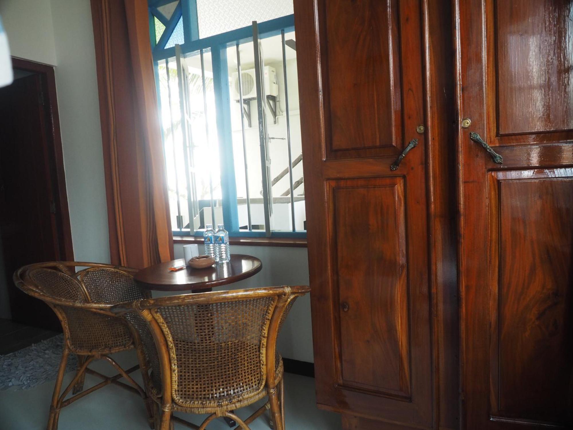 Main Reef Guest House Hikkaduwa Esterno foto